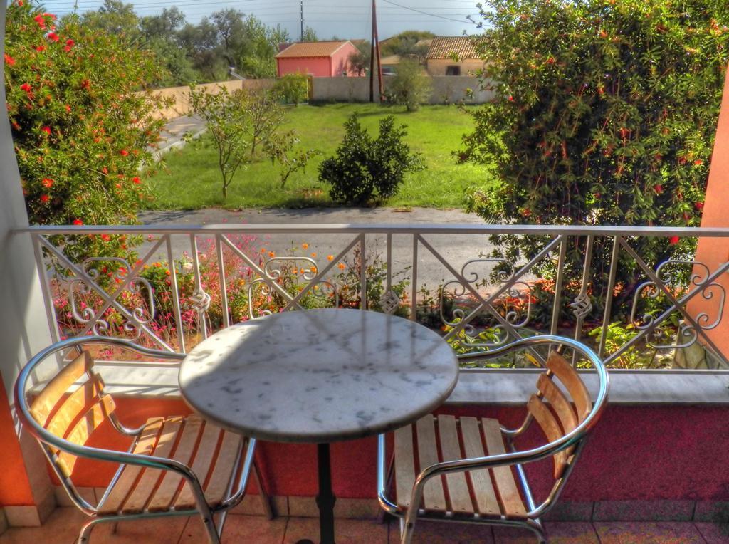Villa Marina Ípszosz Kültér fotó
